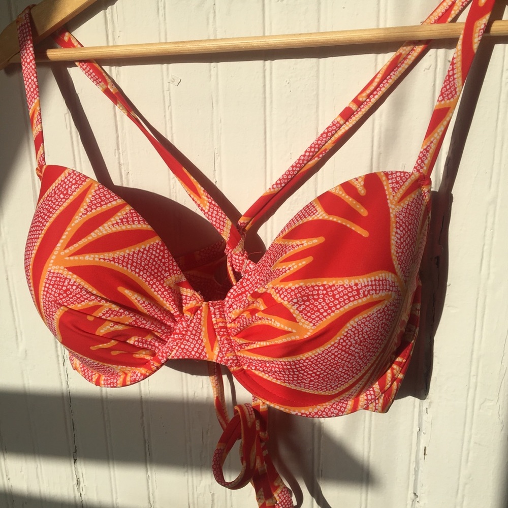 Aerie underwire bikini top 38D NWT